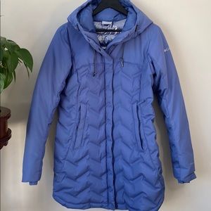Columbia Long Insulated Coat size M  Never Worn